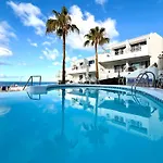 Infinity Ocean - Sea View And Pool - By Lanzarote דירה