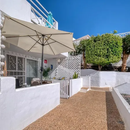 Infinity Ocean - Sea View And Pool - By Lanzarote Апартаменты *