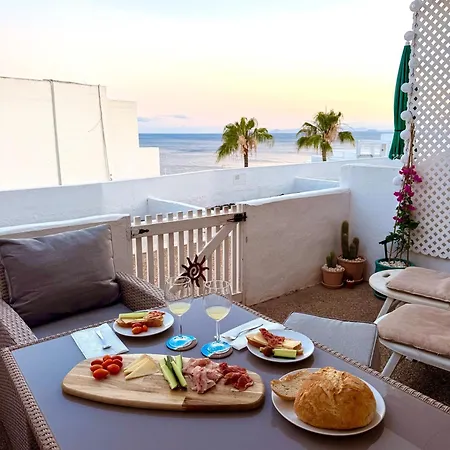 Infinity Ocean - Sea View And Pool - By Lanzarote Lejlighed