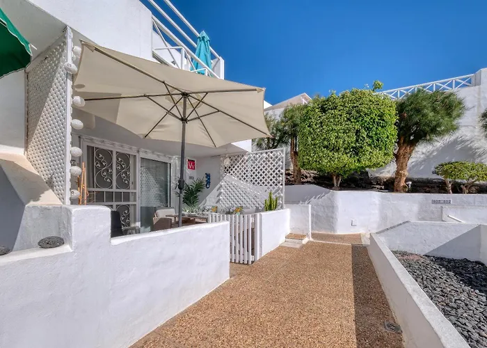 Infinity Ocean - Sea View And Pool - By Lanzarote Апартаменты *